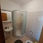 Sunce Mobile Homes & Campsite