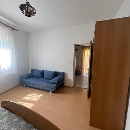 Sunce Mobile Homes & *