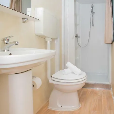 مكان تخييم Sunce Mobile Homes & Grebaštica